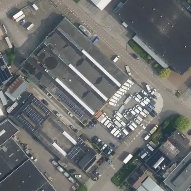 Verlaten autogarage