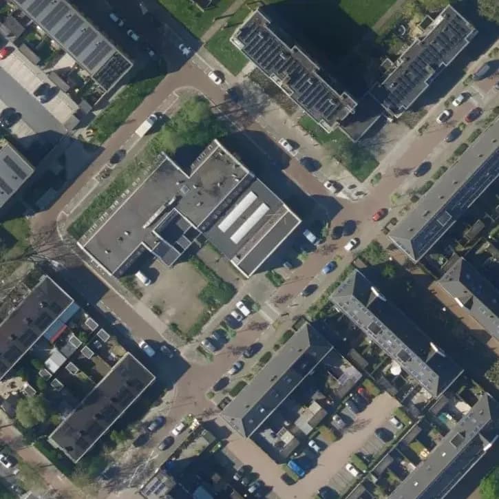 Verlaten bedrijfencomplex