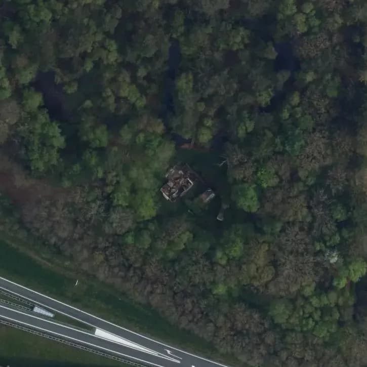 Ruine Woning