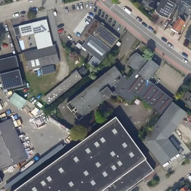 Verlaten Bedrijfspand