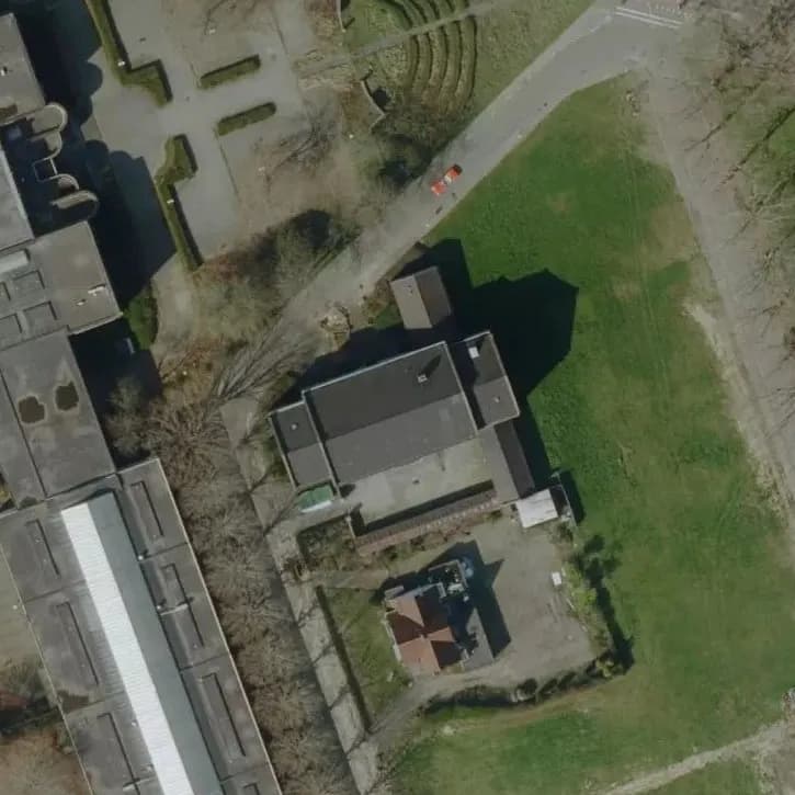 Verlaten Bedrijfspand
