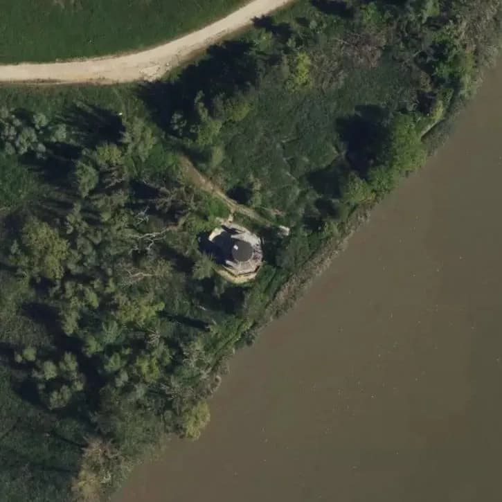 Verlaten Watertoren