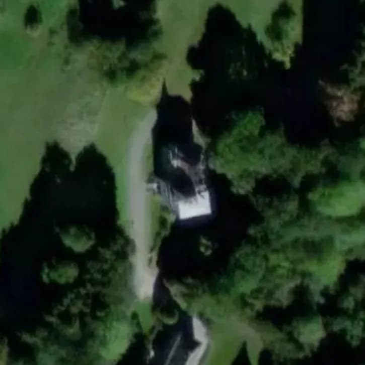 Verlaten Chateau