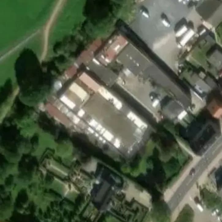 Verlaten Bedrijfspand