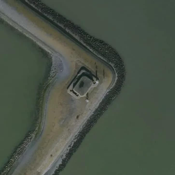 Bunker	