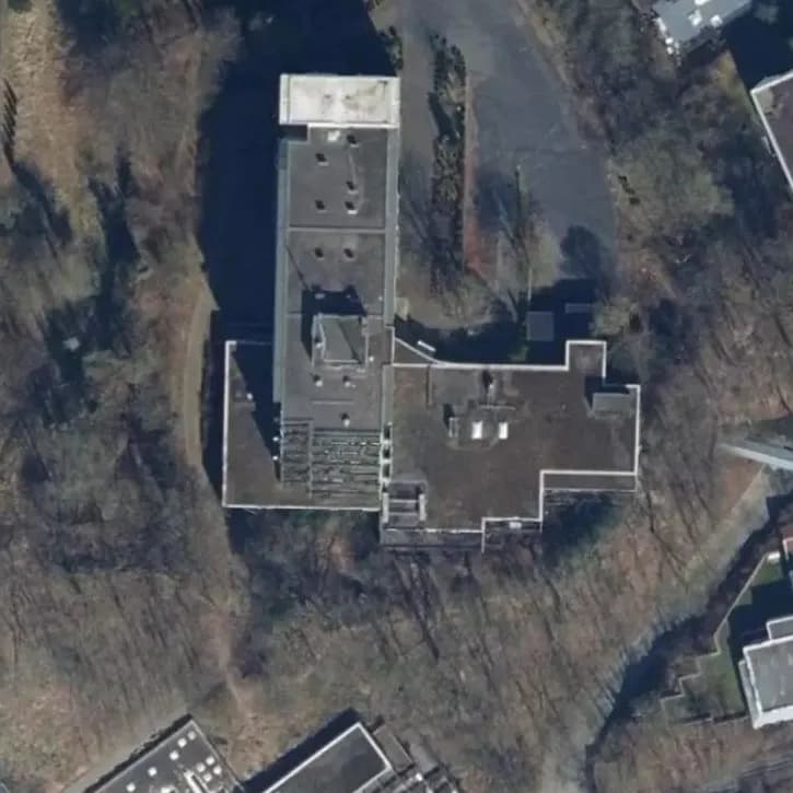 Verlaten Kantoorpand