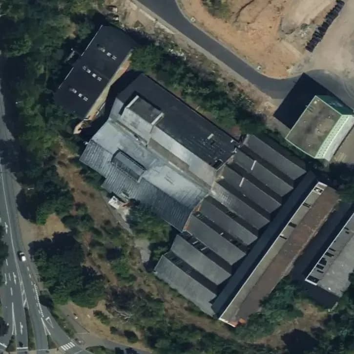 Verlaten Bedrijfspand