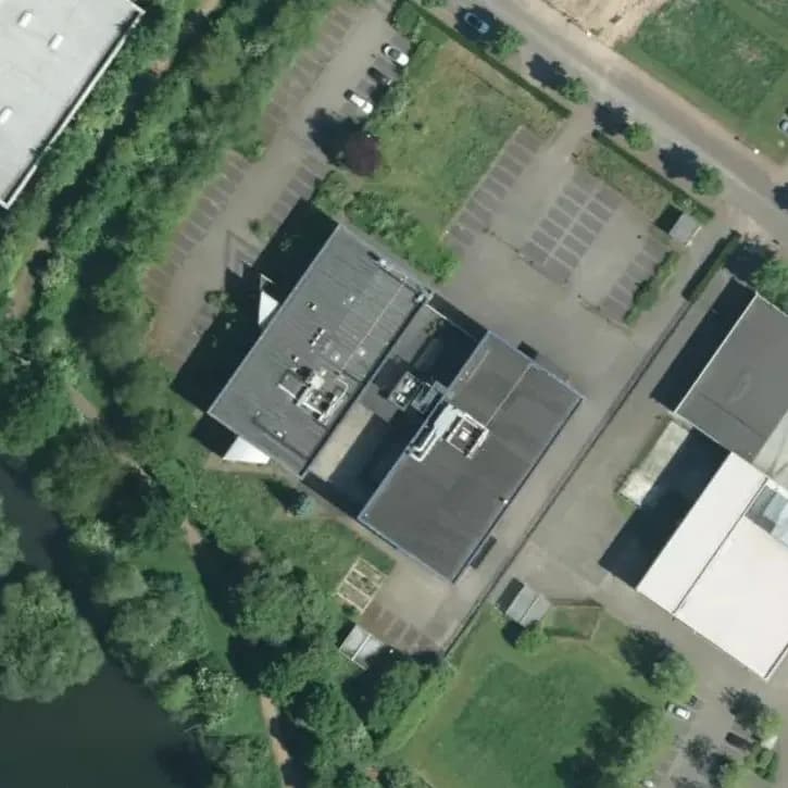 Verlaten Bedrijfspand