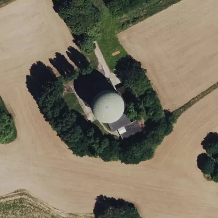 Verlaten Radar Station