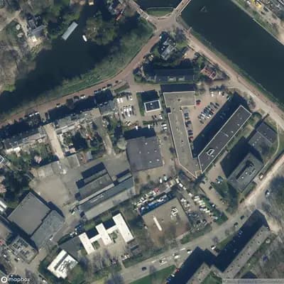 Verlaten Tweewieler Fabriek