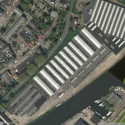 Verlaten Bedrijfspand