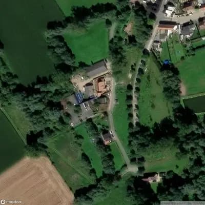 Verlaten Bedrijfspand